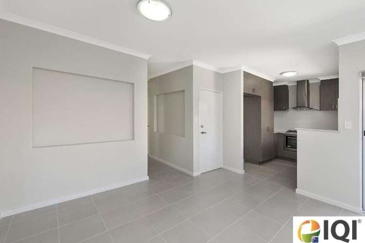 Second view of Homely house listing, 21/1 Balfour Road, Swan View WA 6056