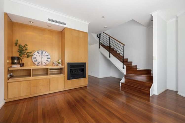 Main view of Homely townhouse listing, 10/18 Robinson Avenue, Perth WA 6000