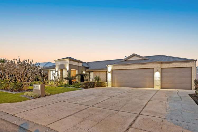 Second view of Homely house listing, 19 Longview Way, The Vines WA 6069