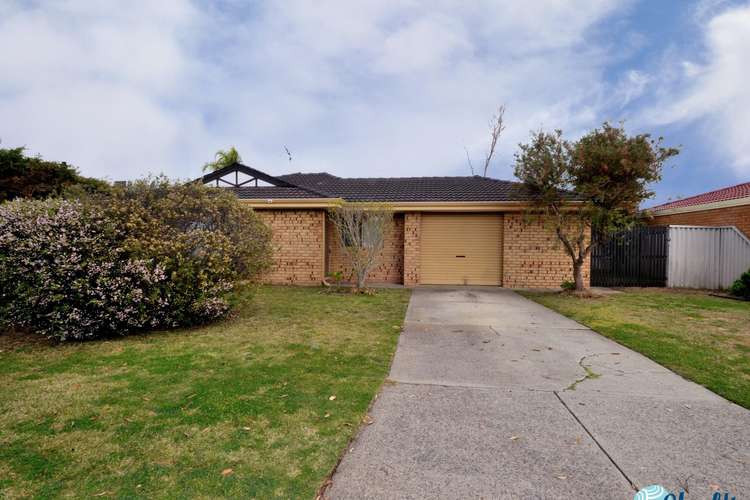 7 Woodbridge Drive, Cooloongup WA 6168