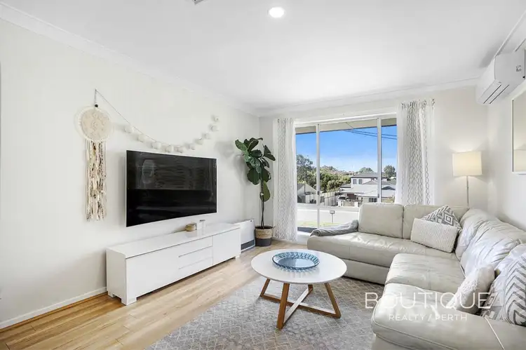 Sixth view of Homely semi-detached listing, 27A Windsor Place, Kallaroo WA 6025