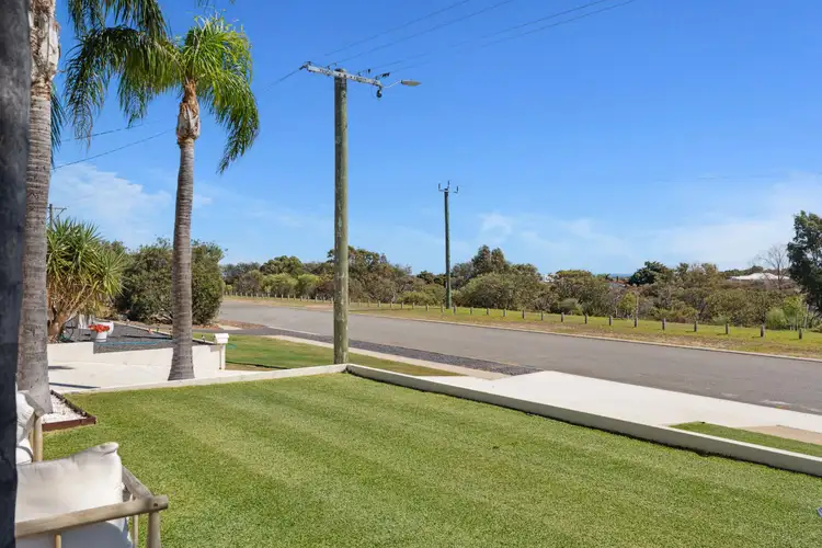 Second view of Homely house listing, 28 Kallaroo Place, Kallaroo WA 6025