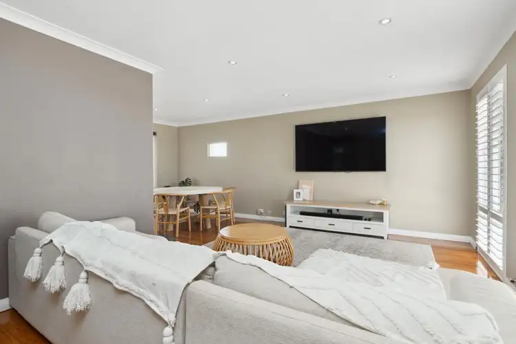 Fifth view of Homely house listing, 28 Kallaroo Place, Kallaroo WA 6025