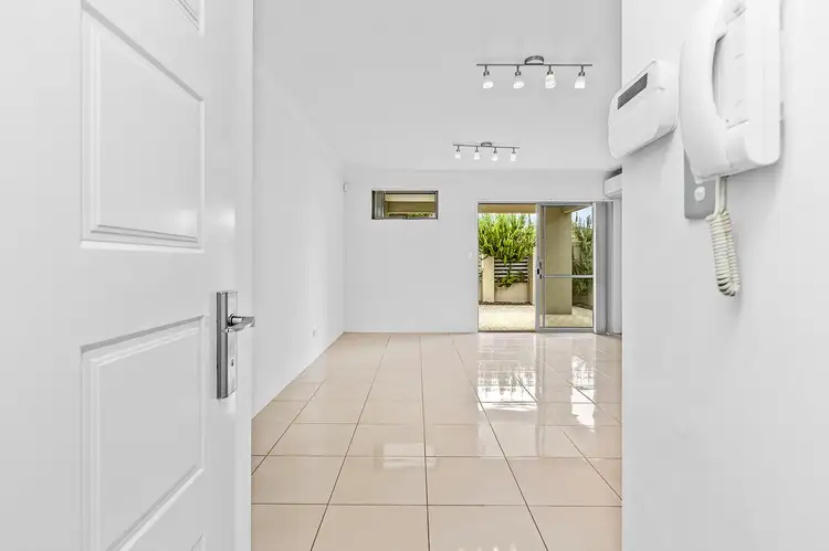 Fourth view of Homely unit listing, 1/190 Surrey Road, Rivervale WA 6103