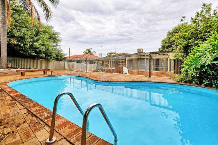 Second view of Homely house listing, 35 Vistula Terrace, Kelmscott WA 6111