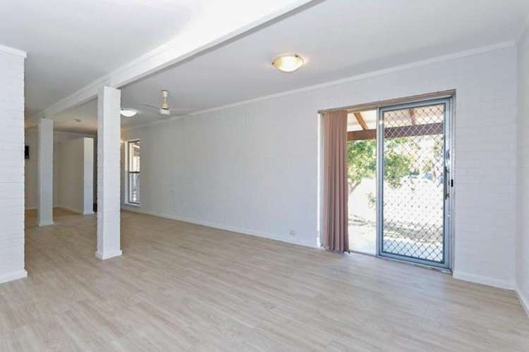 Fifth view of Homely house listing, 548 Beach Road, Hamersley WA 6022