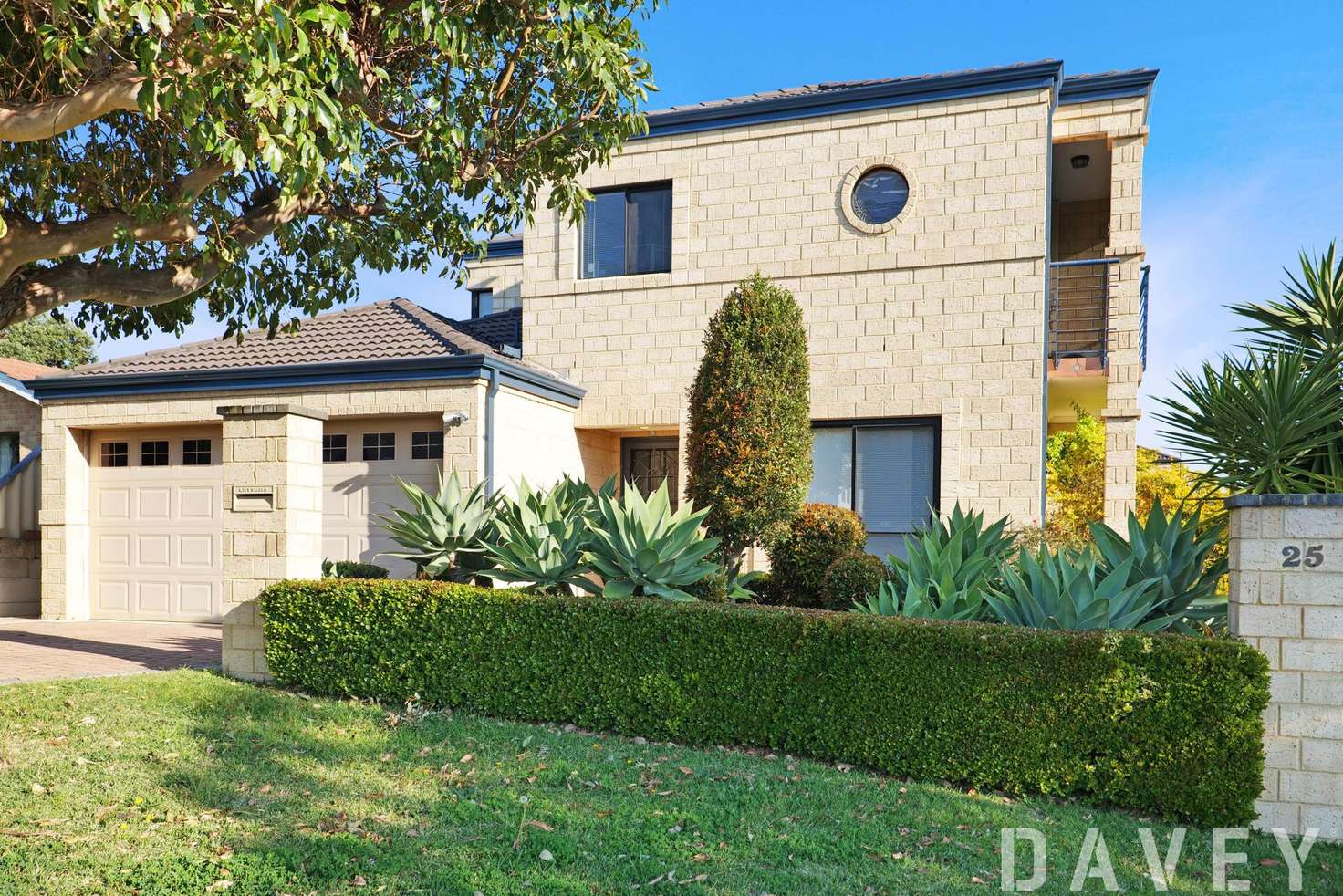 Main view of Homely house listing, 1/25 Ramsdale Street, Doubleview WA 6018