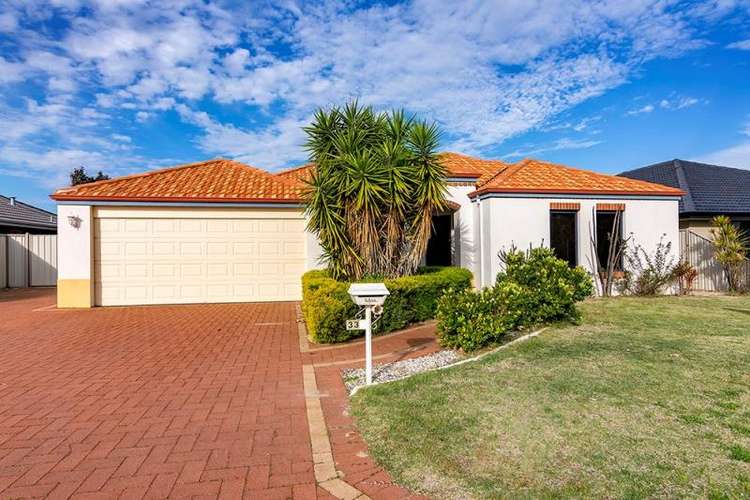 33 The Boulevard, Australind WA 6233