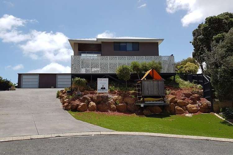 10 Seaview Place, Quinns Rocks WA 6030