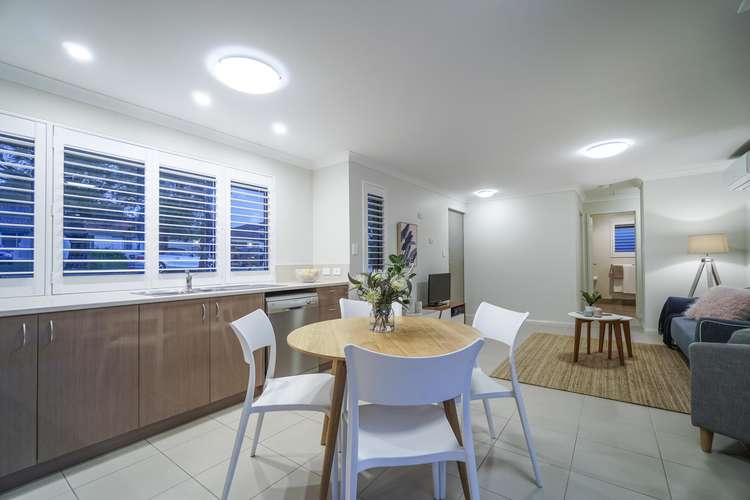 Sixth view of Homely villa listing, 8/46 Bridgewater Crescent, Karrinyup WA 6018