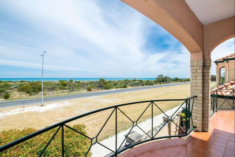 Sixth view of Homely townhouse listing, 16/10 Fairhaven Terrace, Hillarys WA 6025