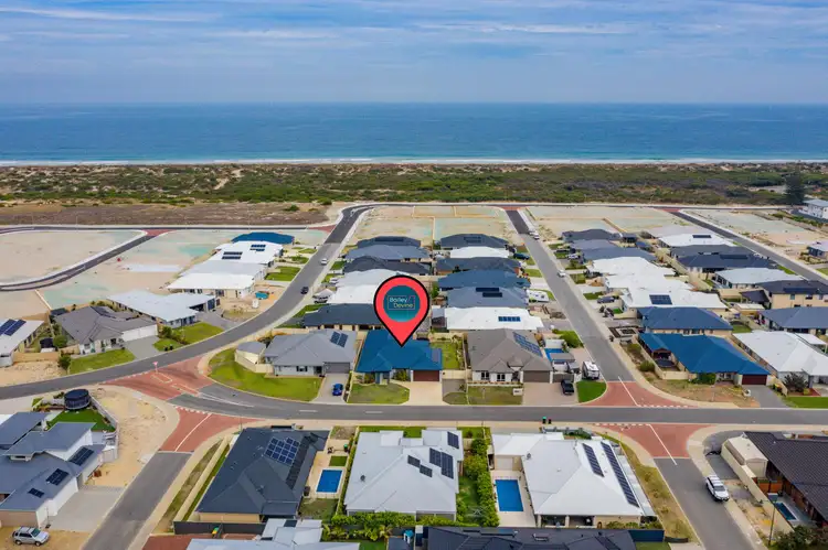 Second view of Homely house listing, 3 Hummingbird Way, Singleton WA 6175