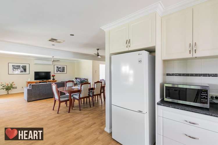 Fifth view of Homely house listing, 15 Greenham Place, Bibra Lake WA 6163