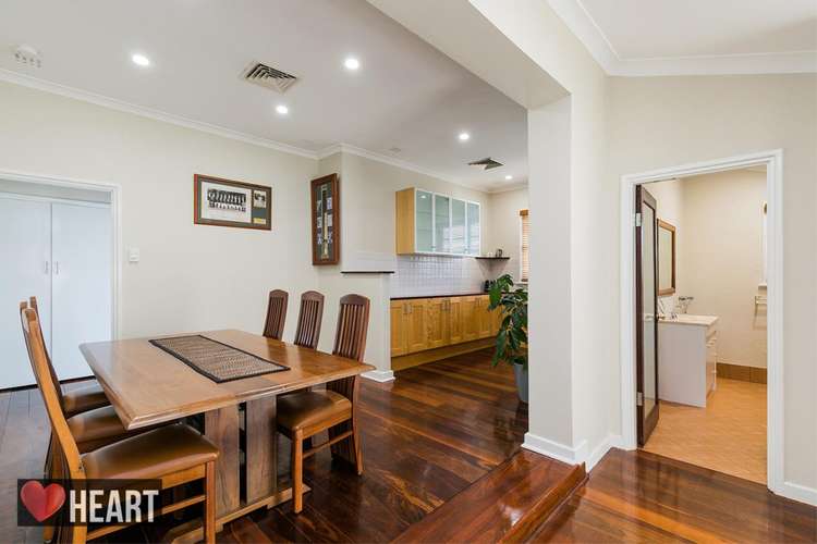 Main view of Homely house listing, 32 North Lake Road, Alfred Cove WA 6154