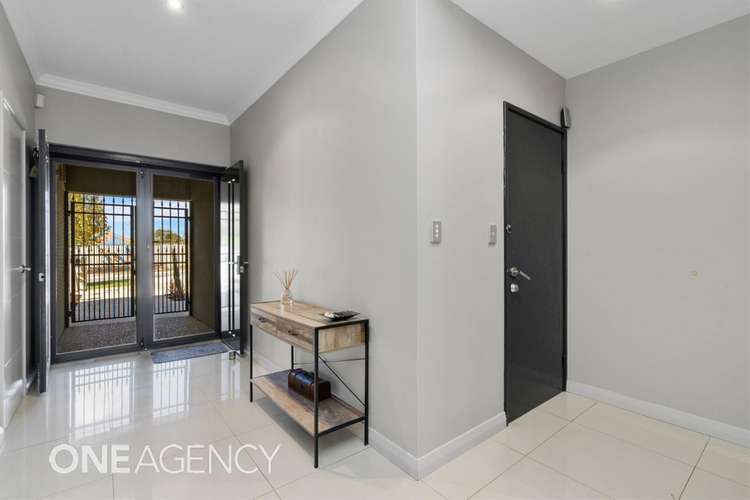 Sixth view of Homely house listing, 20 Descanso Loop, Aubin Grove WA 6164