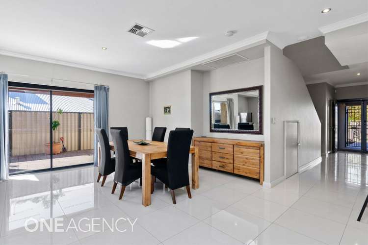 Seventh view of Homely house listing, 20 Descanso Loop, Aubin Grove WA 6164