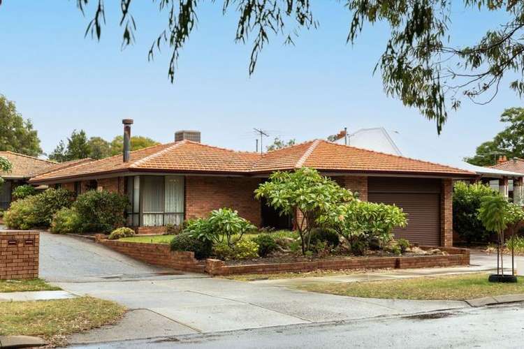 Main view of Homely unit listing, 1/63 Yeovil Crescent, Bicton WA 6157