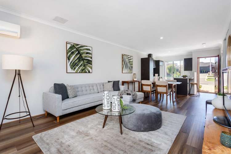 22 Nashville Loop, Currambine WA 6028