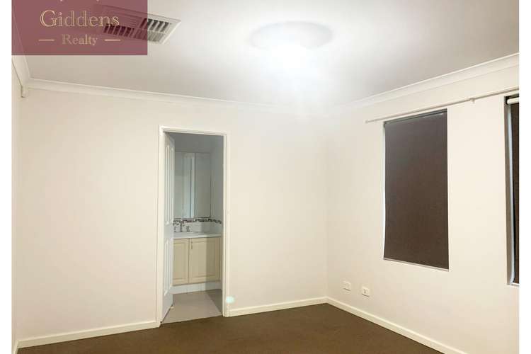 Fifth view of Homely unit listing, 1/113 Amherst Rd, Canning Vale WA 6155