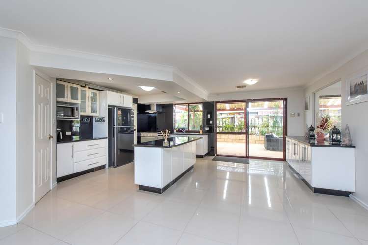 Fifth view of Homely house listing, 19 Brentwood Way, The Vines WA 6069