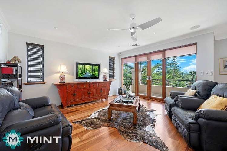 Sixth view of Homely house listing, 17 Barrow Crescent, North Coogee WA 6163