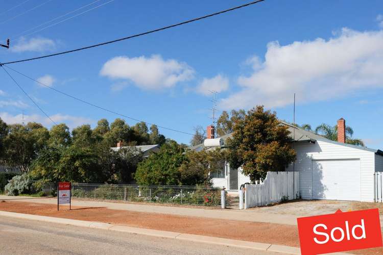 32 Gregory Street, Kellerberrin WA 6410