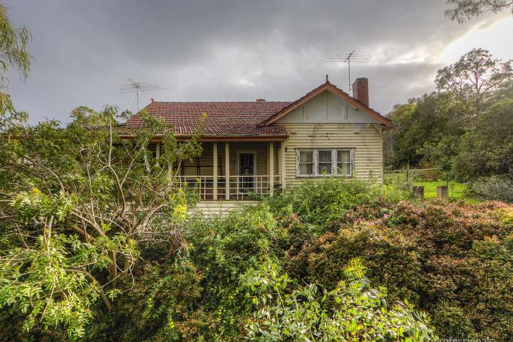 Fourth view of Homely house listing, 100 Old York Road, Greenmount WA 6056