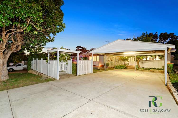 16 Young Street, Melville WA 6156