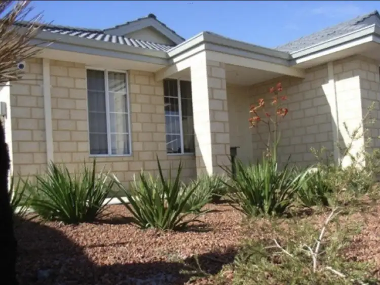 24 Birchmore Gardens