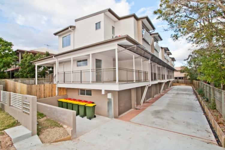 Main view of Homely townhouse listing, 1/22 Franklin Street, Annerley QLD 4103
