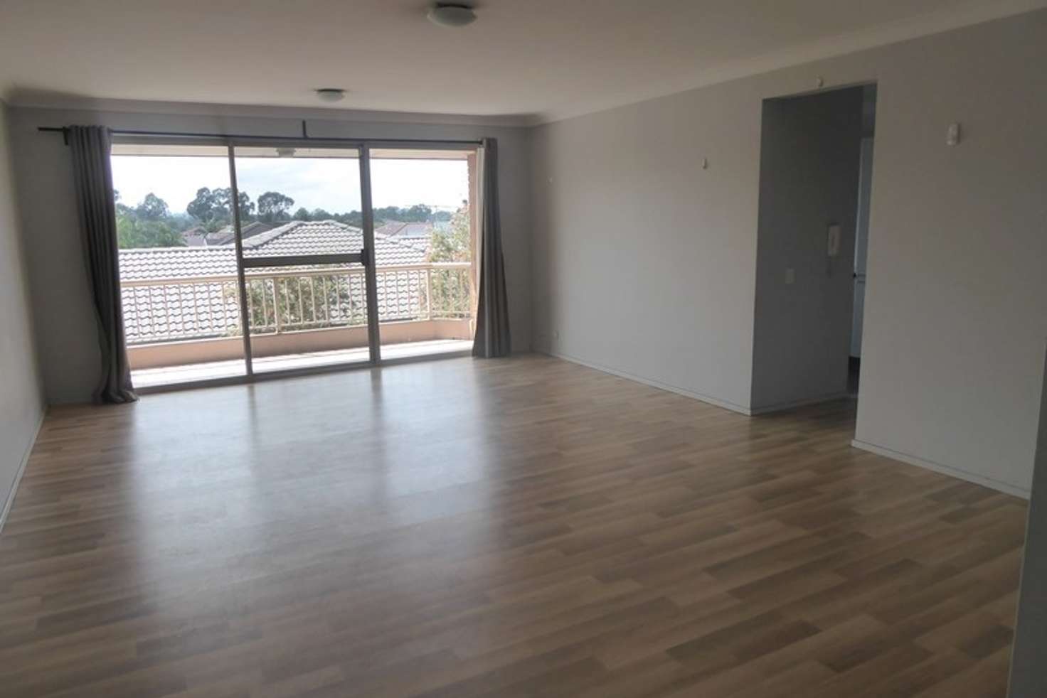 Main view of Homely unit listing, 10/5 Mead Drive, Chipping Norton NSW 2170