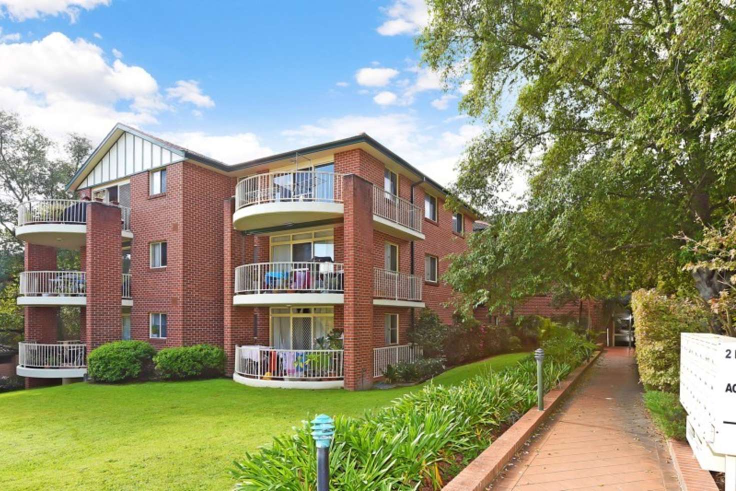 Main view of Homely unit listing, 11/2 Bellbrook Avenue, Hornsby NSW 2077