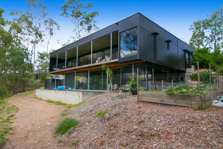 19 Lilly Pilly Road, Pullenvale QLD 4069