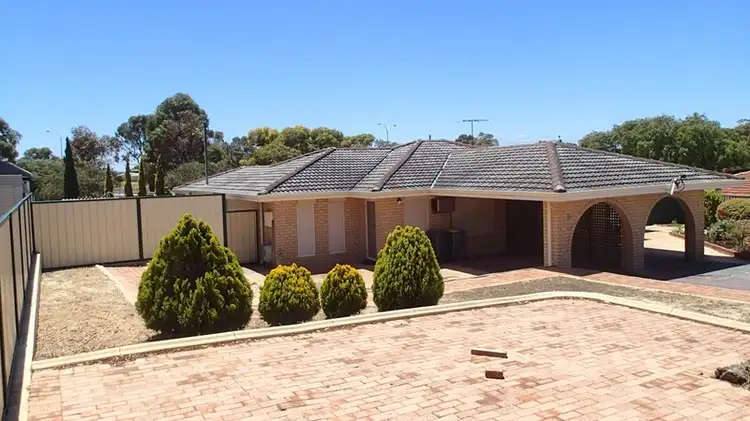 8A Delaware Place, Kallaroo WA 6025