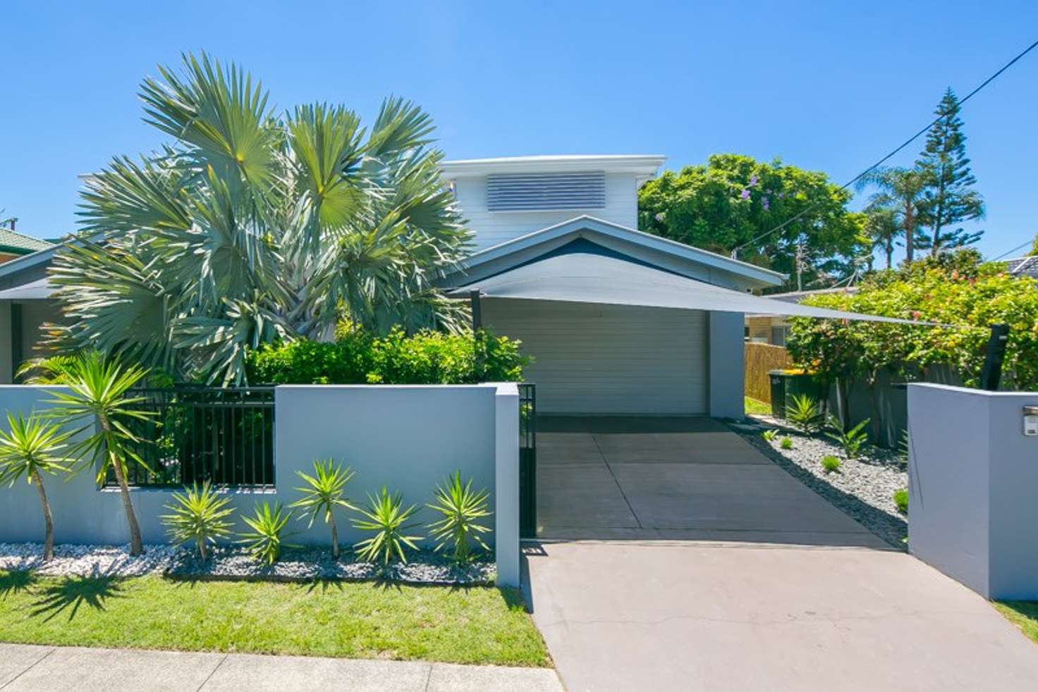 Main view of Homely townhouse listing, 2/151 Bayview Street, Runaway Bay QLD 4216