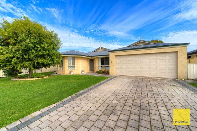 9 Kitcher Parade, Mckail WA 6330