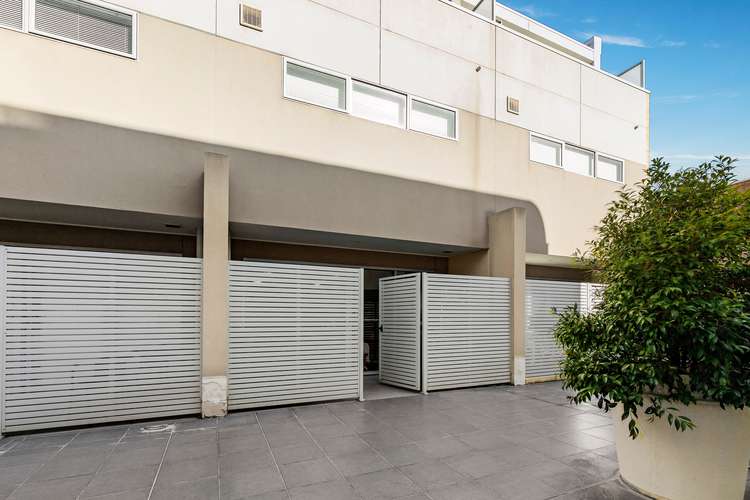Main view of Homely apartment listing, 3/79 Atherton Road, Oakleigh VIC 3166