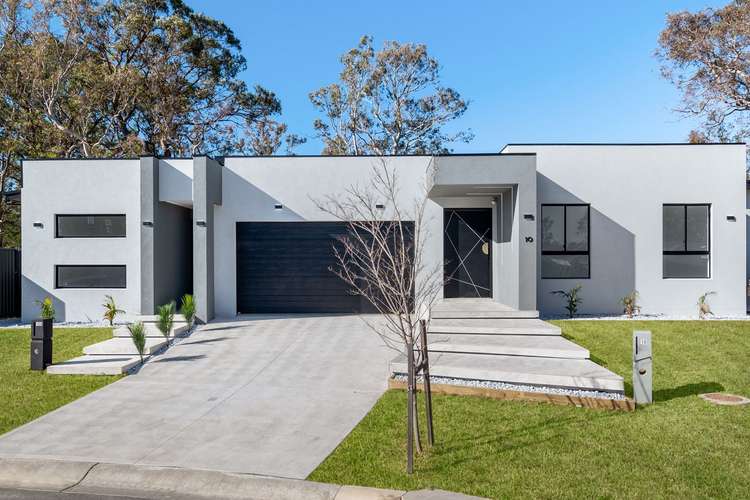 10 & 10a Fothergill Place, Tahmoor NSW 2573