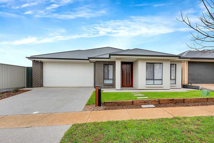 19 Gatley Circuit, Evanston South SA 5116