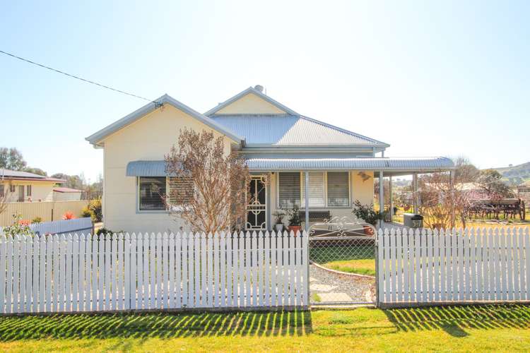 5-7 Campbell Street, Boorowa NSW 2586