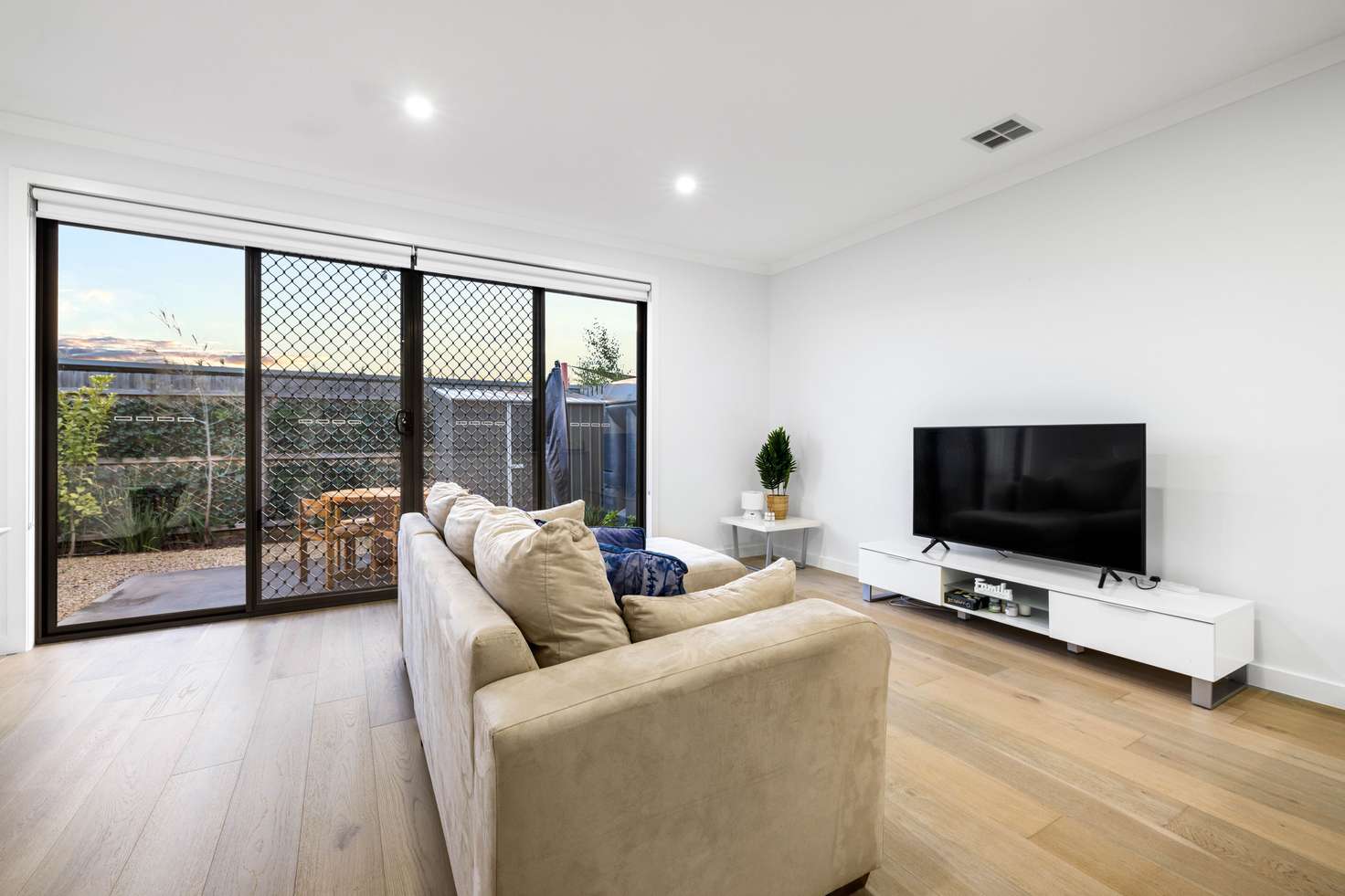 Main view of Homely townhouse listing, 15/9 Palmyra Street, Greenvale VIC 3059