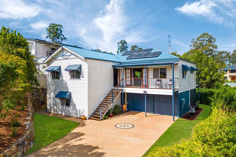 8 Mabella Court, Eatons Hill QLD 4037