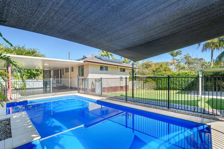 5 Nicholson Court, Kippa-Ring QLD 4021