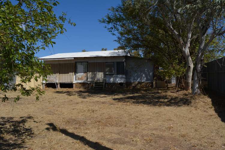 22 Acacia Avenue, Blackall QLD 4472