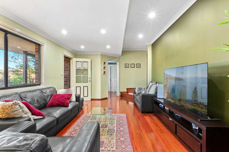 Fourth view of Homely house listing, 18 Kimberley Court, Bella Vista NSW 2153