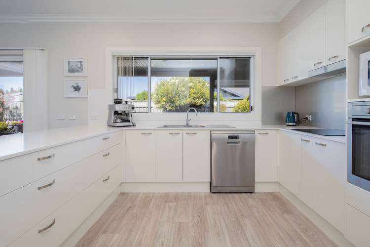 38 Sugar Glider Way, Fullerton Cove NSW 2318