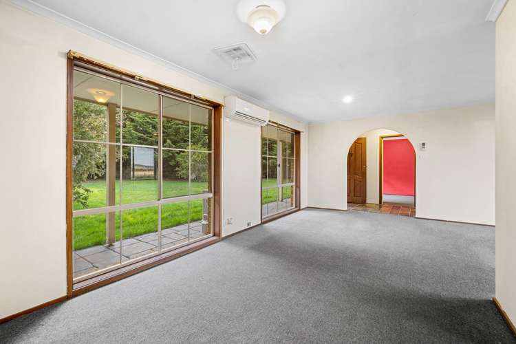 Sixth view of Homely house listing, 9 Ash Court, Romsey VIC 3434