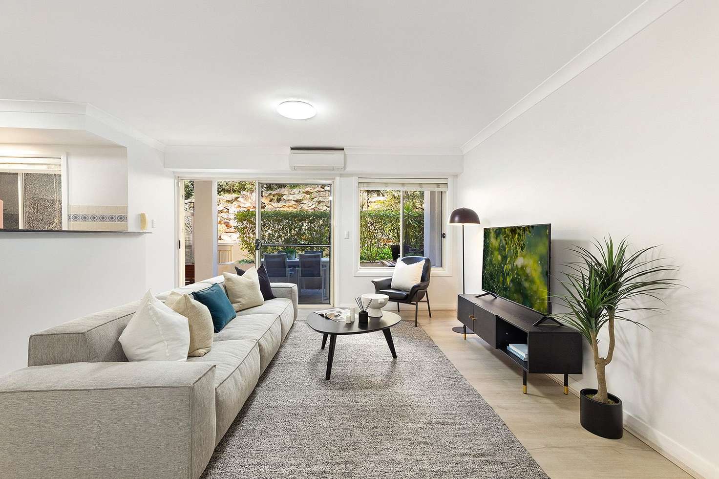 Main view of Homely unit listing, 1/33 Kinsellas Drive, Lane Cove NSW 2066