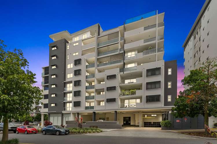 Main view of Homely unit listing, 33/23 Playfield Street, Chermside QLD 4032