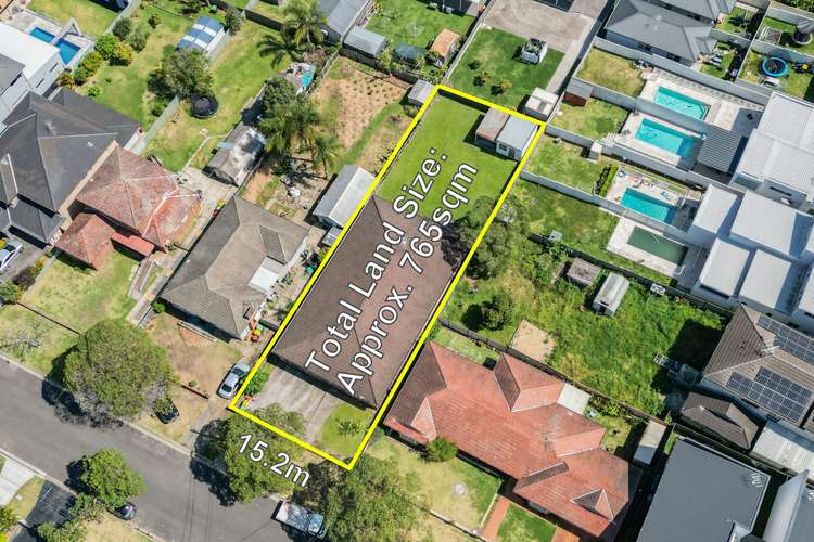 2 Sixth Avenue, Condell Park NSW 2200